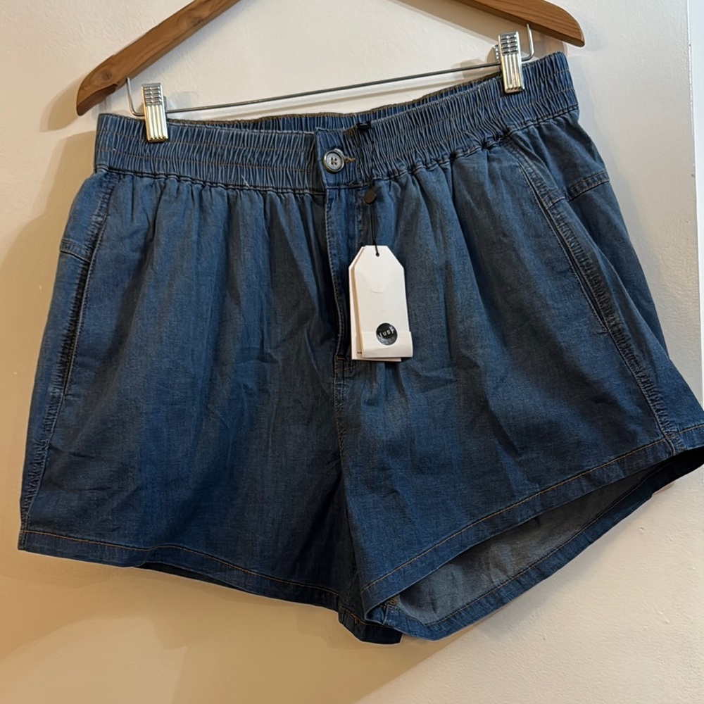 Universal Standard S  Blue Jean Shorts Relaxed Fit